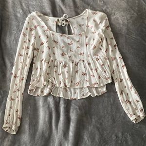 flowy floral long sleeve cropped top